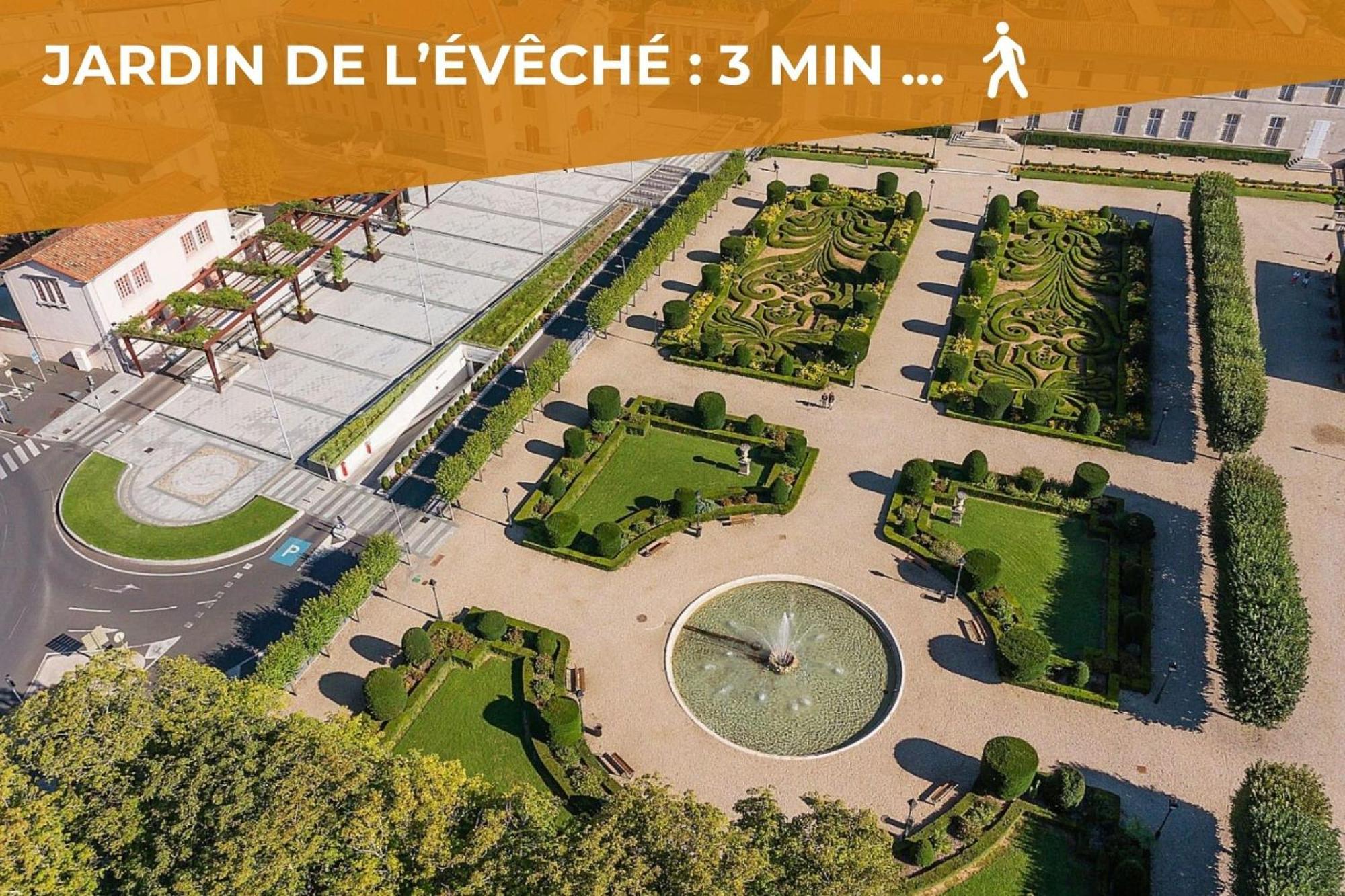 L'Eveche - T3 Spacieux & Traversant En Hypercentre Кастр Экстерьер фото